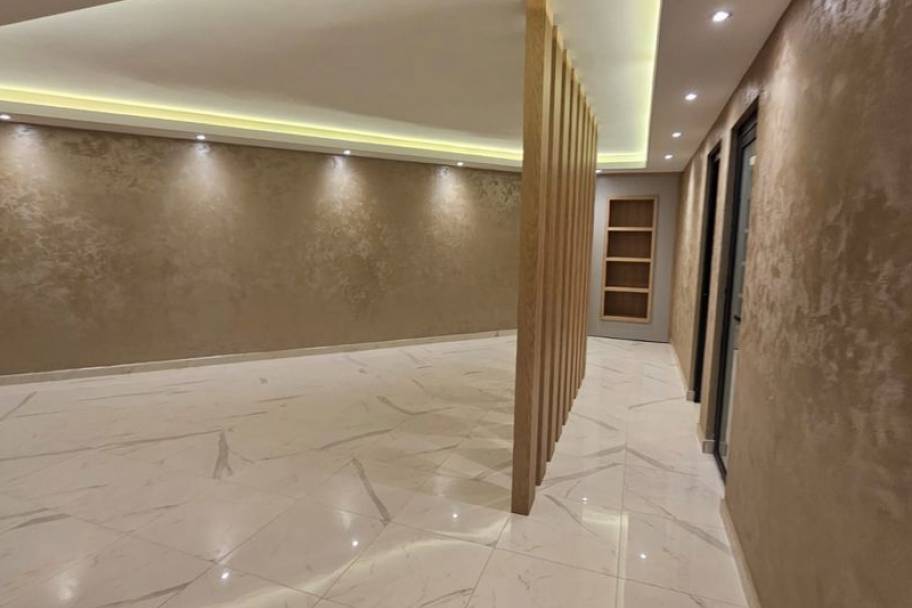 Property Detail
